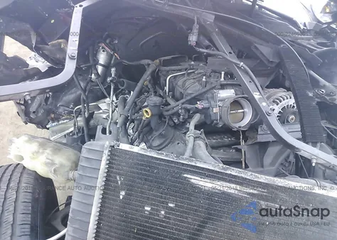 2013 Chevrolet Suburban 1500 Lt z USA, uszkodzony, nr VIN 1GNSCJE0XDR374347